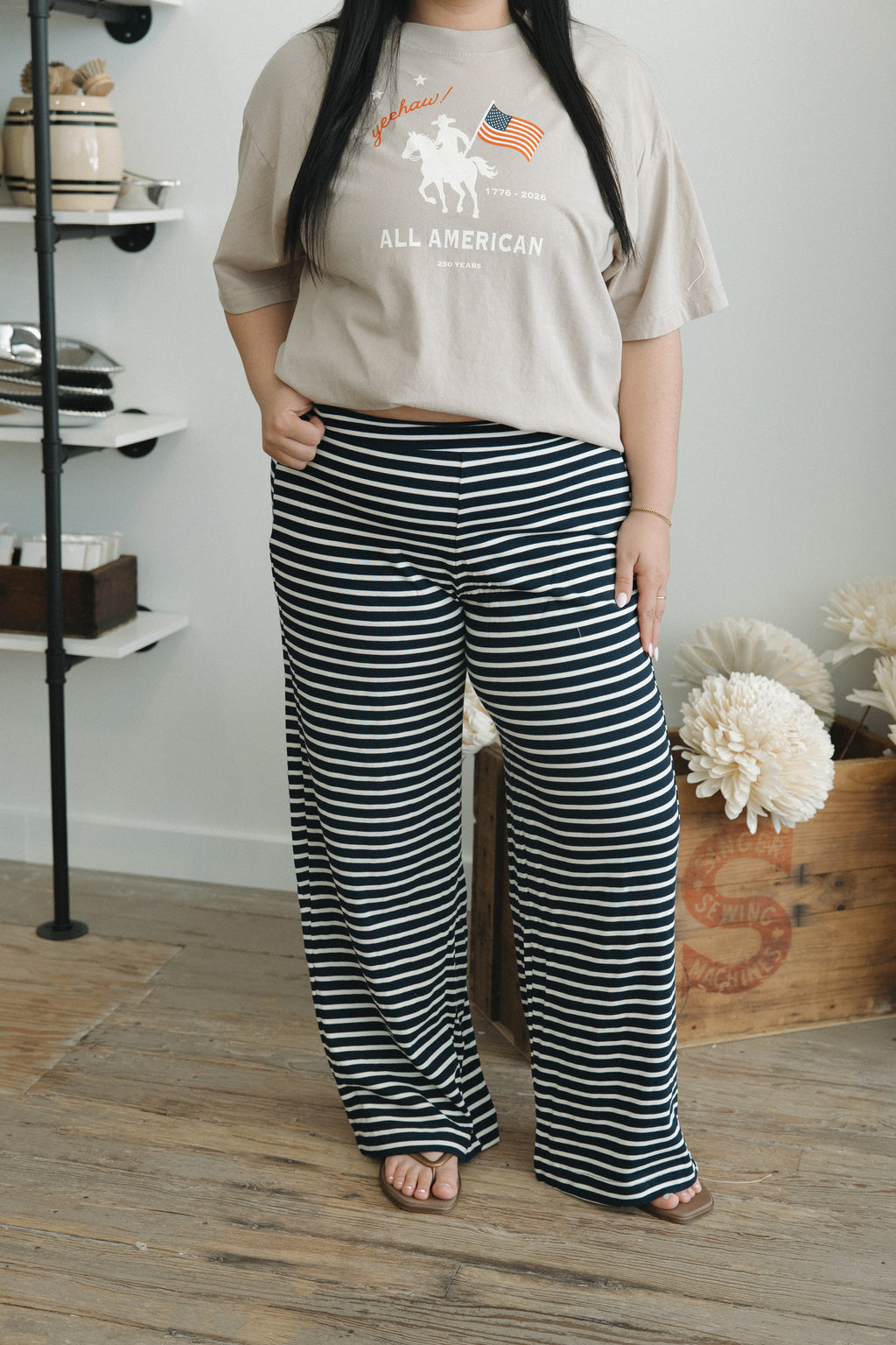 Beckett Woven Striped Pants in Navy