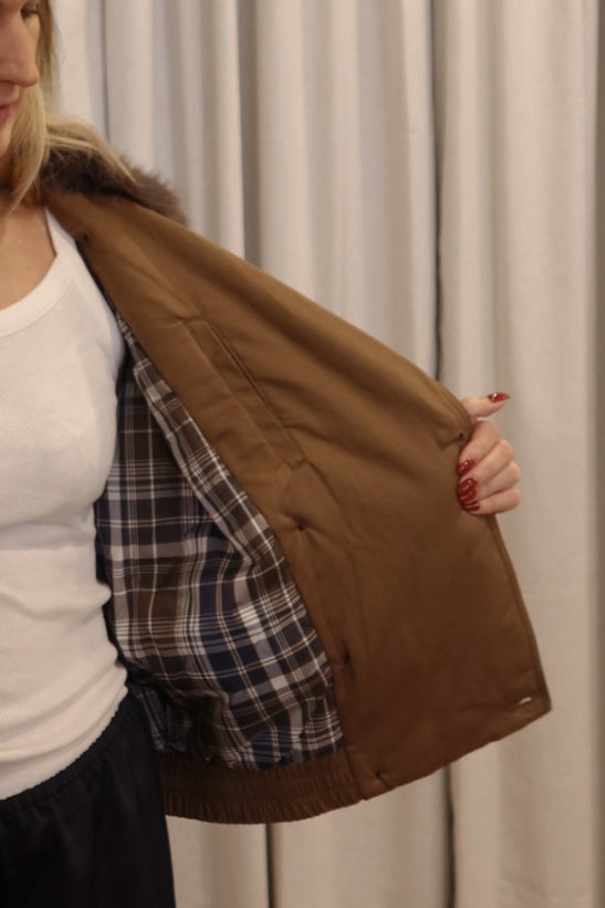 Fur Collar Trench Jacket in Teak