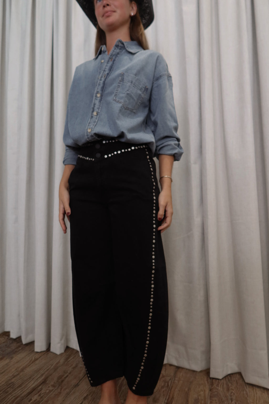 Rock The Night Barrel Jeans