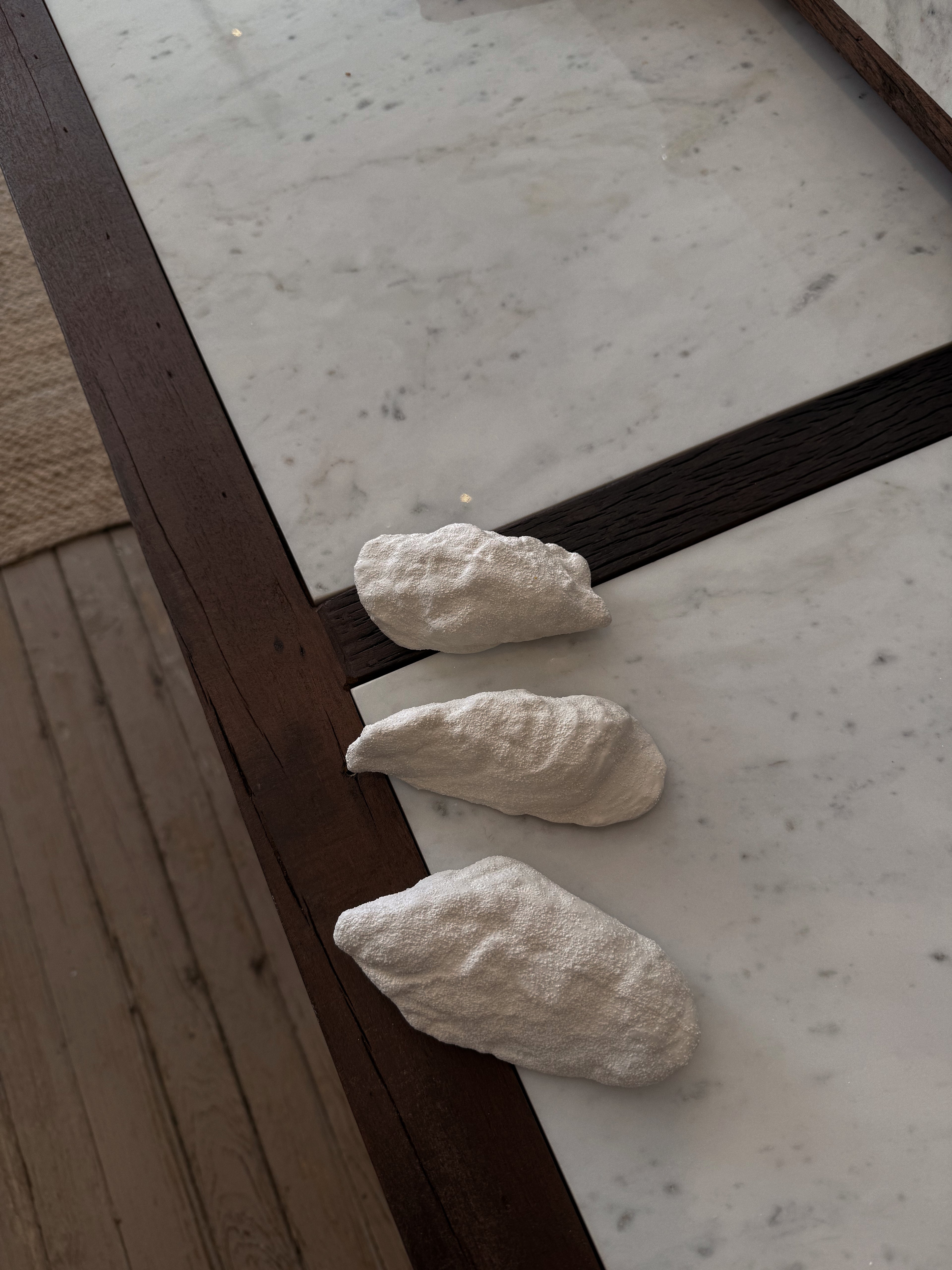 Seaside Stoneware Oyster Dish