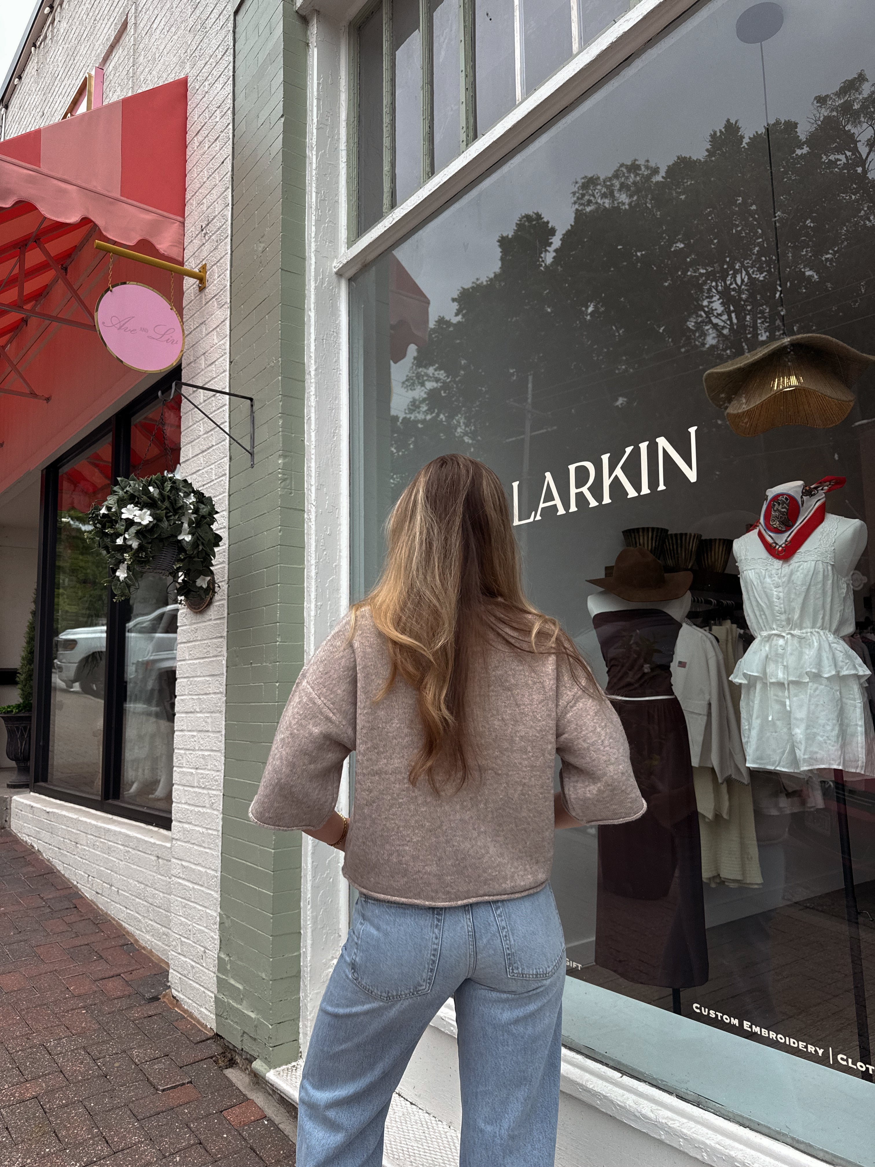 June Quarter Sleeve Cardigan in Neutral