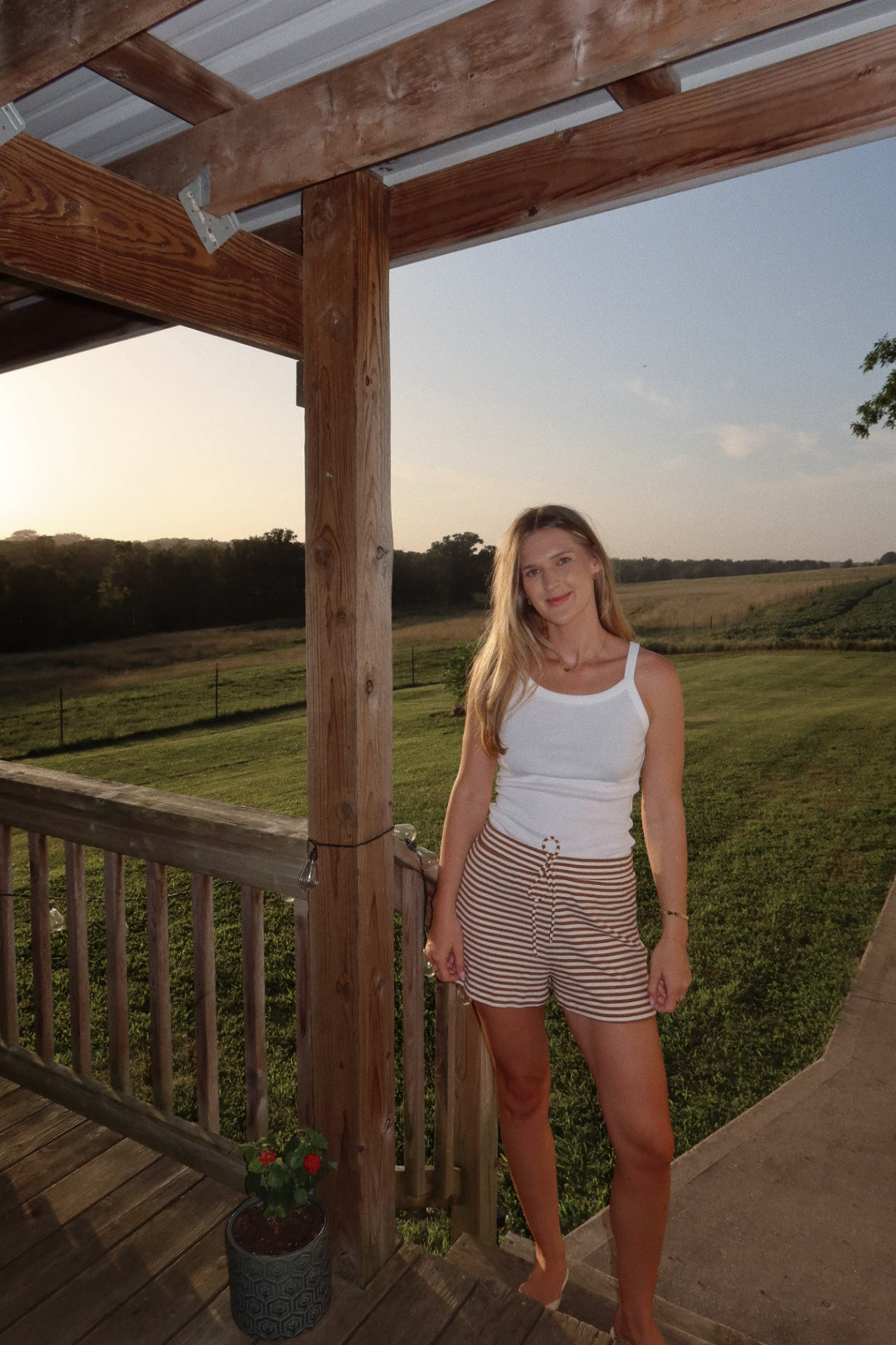 Hamptons Striped Elastic Waist Shorts in Brown