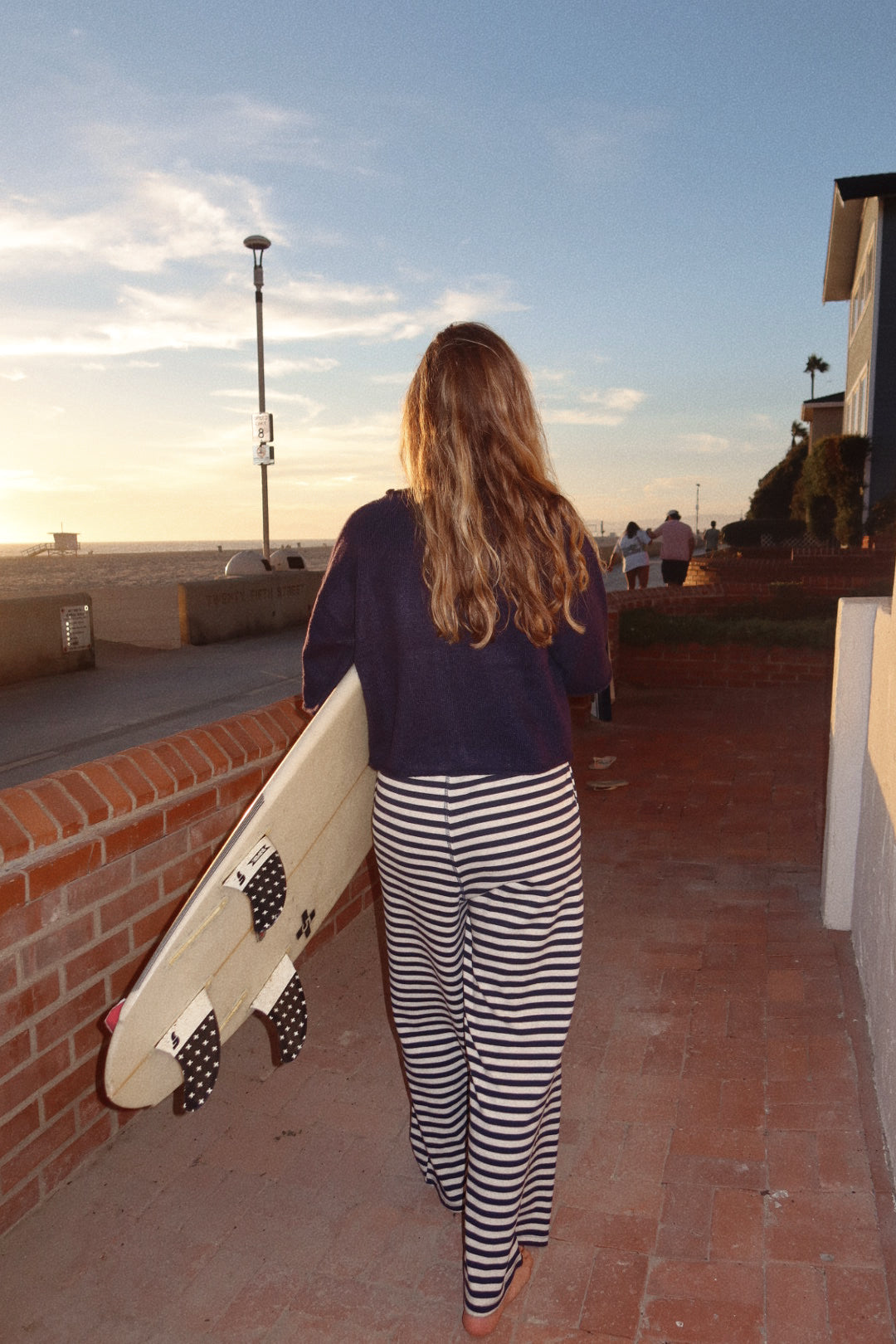 June Quarter Sleeve Cardigan in Navy