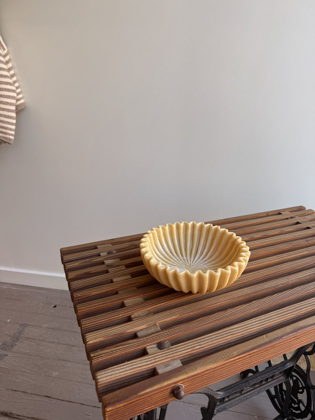 Rustler Pleated Bowl
