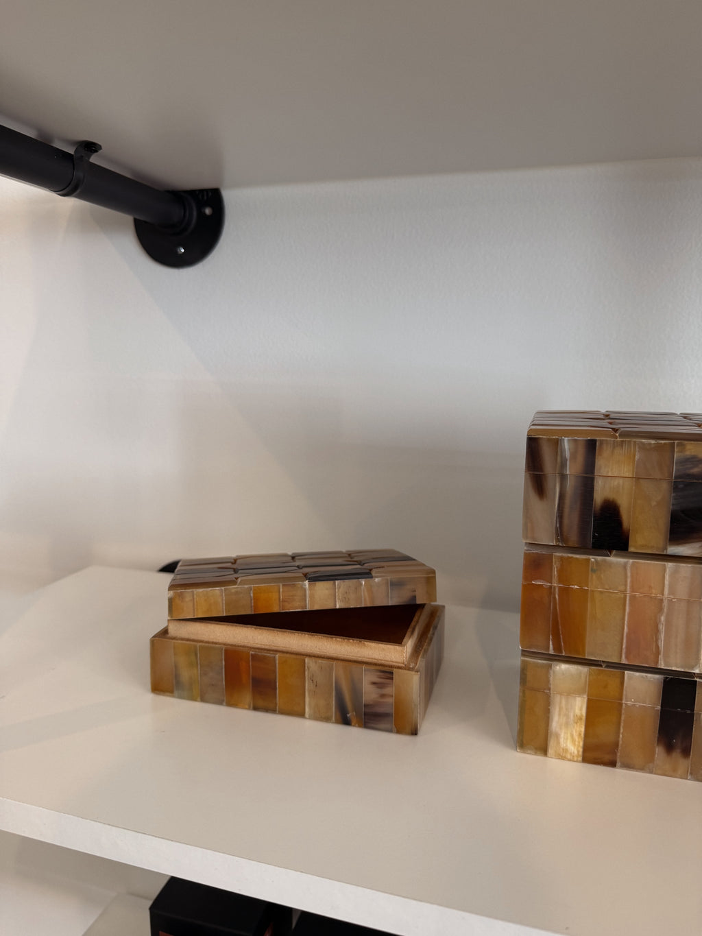Natural Horn Box