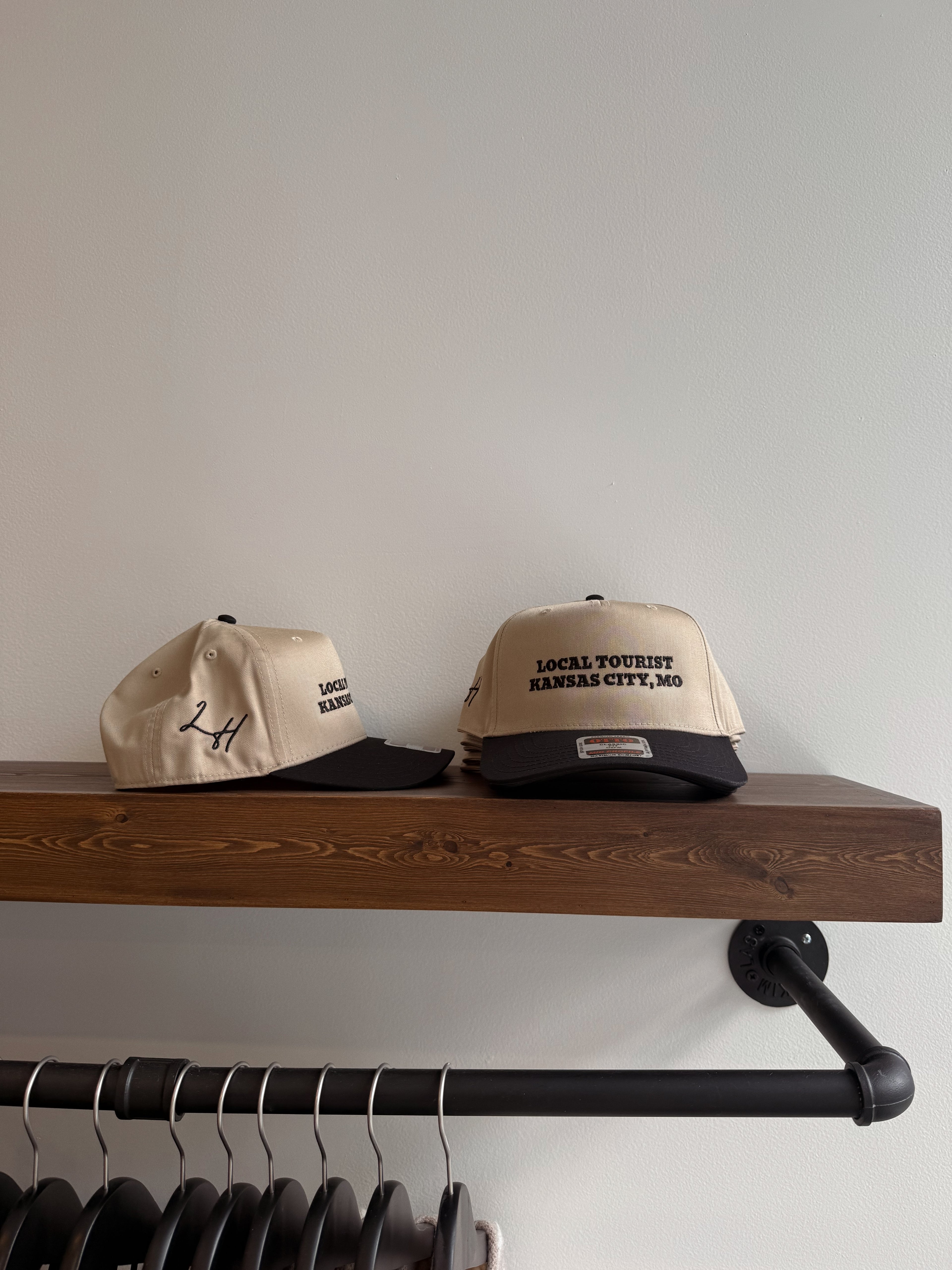 Larkin Original: Local Tourist Trucker