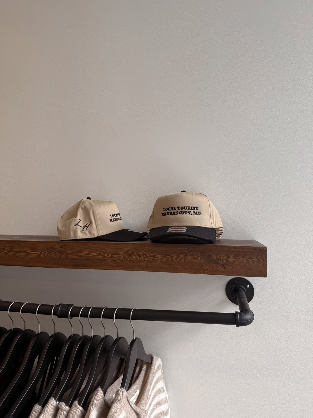 Larkin Original: Local Tourist Trucker