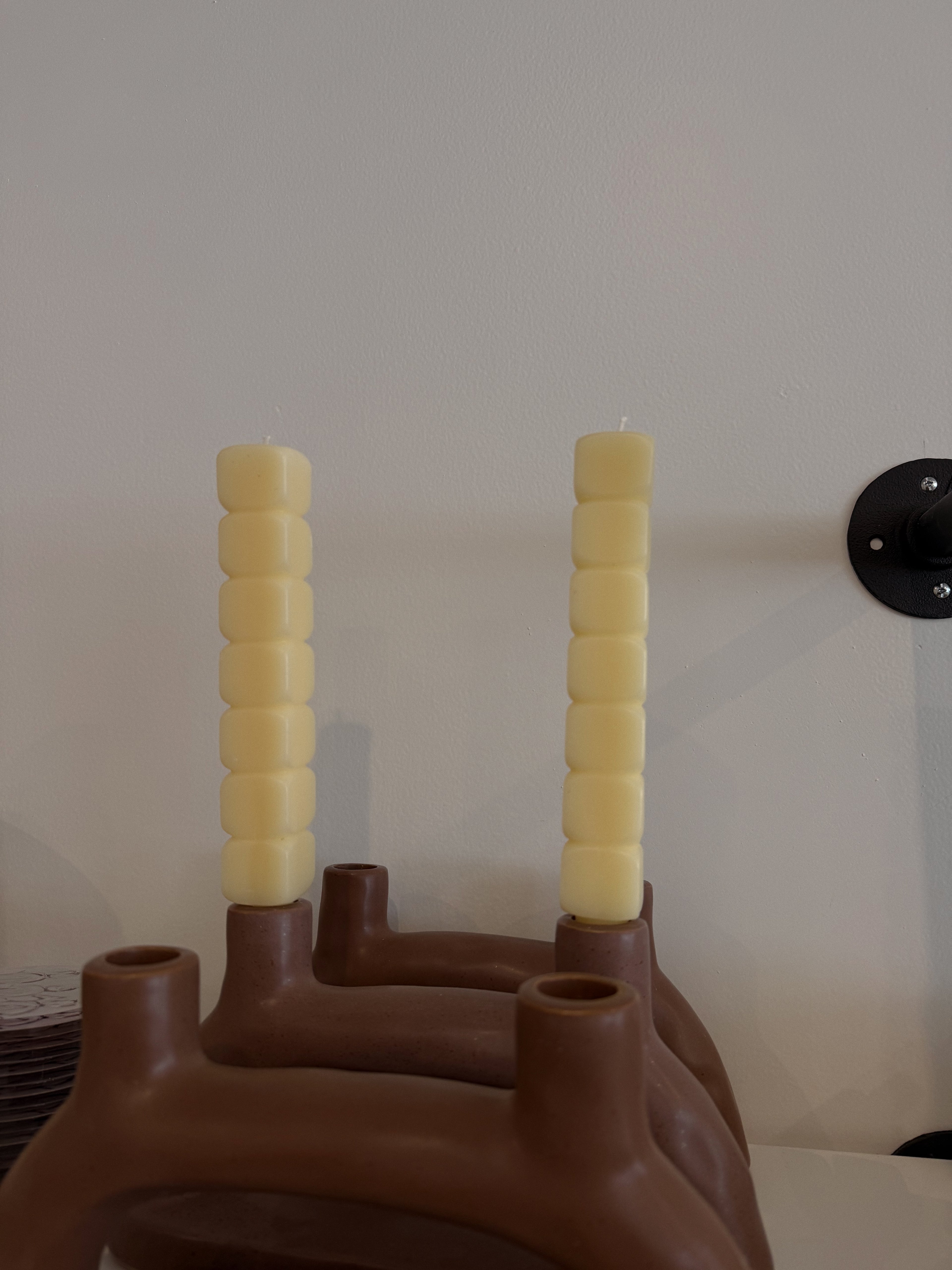Dune Taper Candles in Cream