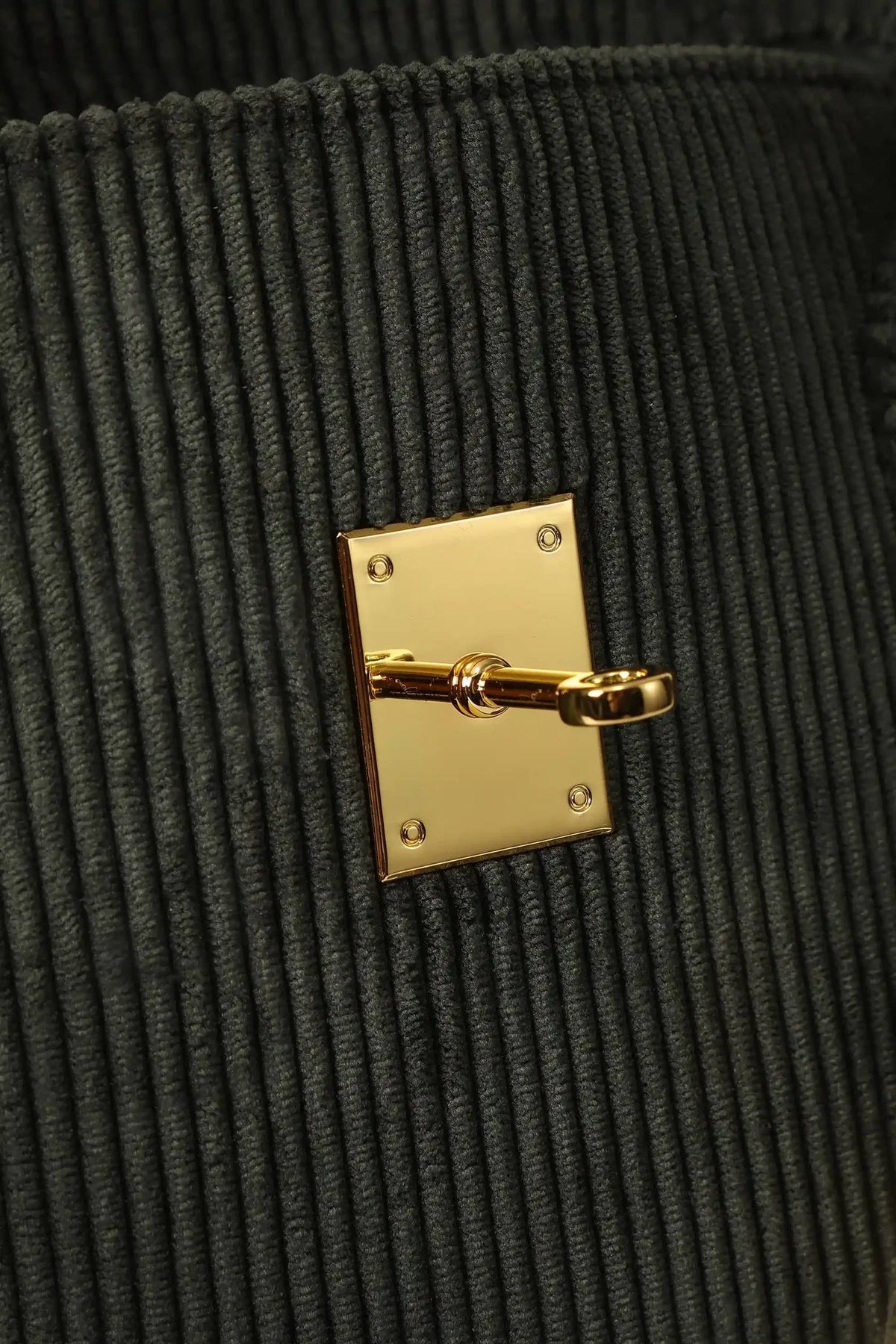 Corduroy Boatkin Bag in Olive Green